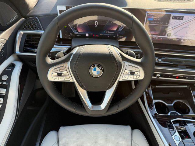 new 2026 BMW X7 car, priced at $100,300