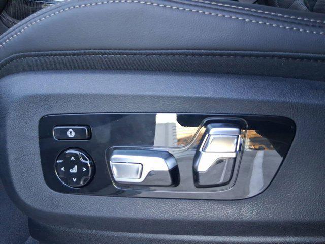 new 2026 BMW X7 car, priced at $101,400