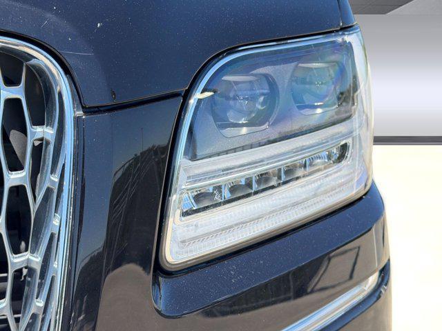 used 2020 Lincoln Navigator car, priced at $31,986