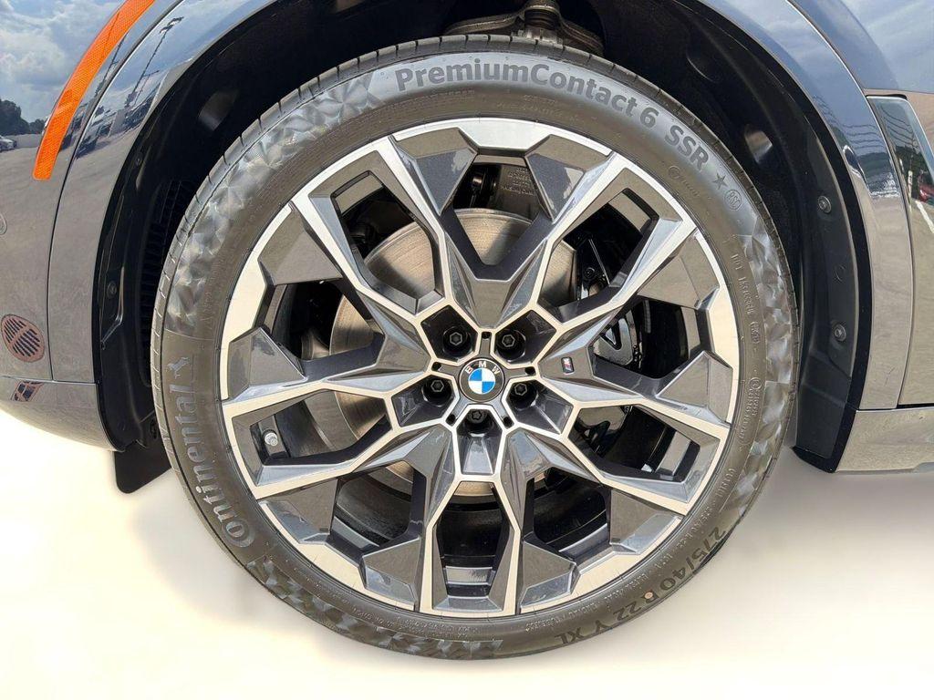 new 2027 BMW X7 car, priced at $102,160