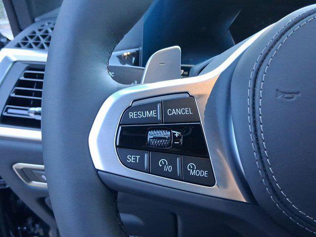 new 2026 BMW X7 car, priced at $102,905