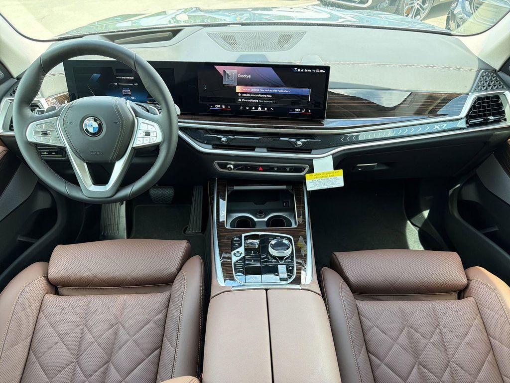 new 2027 BMW X7 car, priced at $99,960
