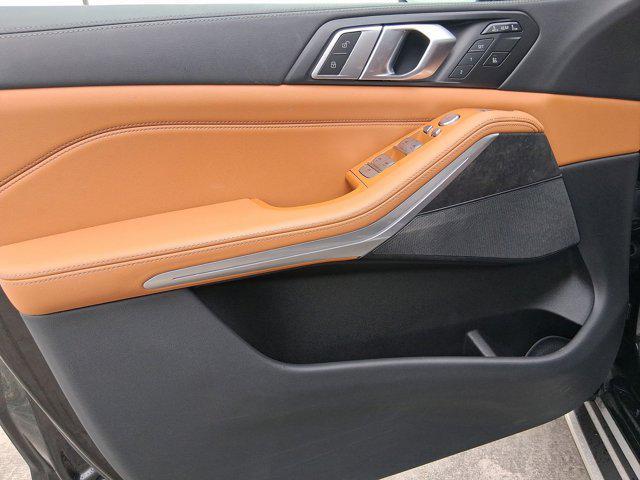 used 2023 BMW X7 car, priced at $58,097