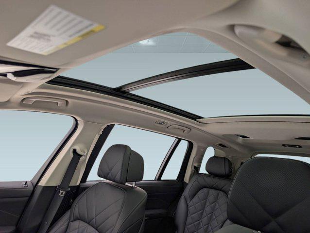 used 2025 BMW X7 car, priced at $71,097