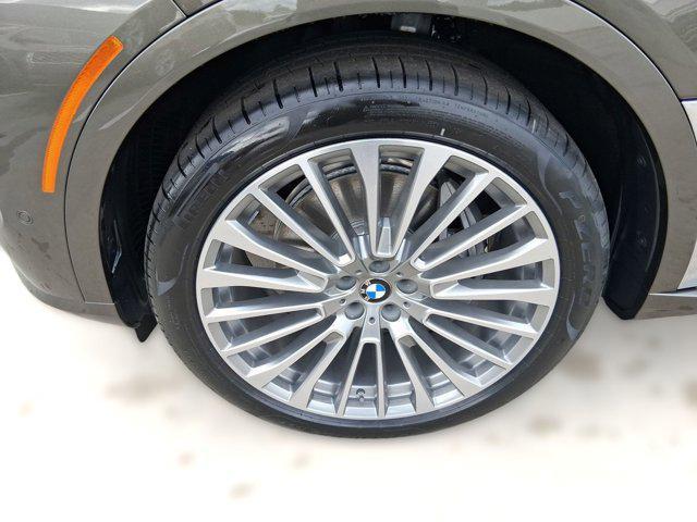 new 2026 BMW X7 car, priced at $97,350