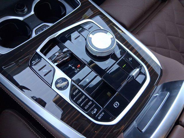 new 2026 BMW X7 car, priced at $99,205