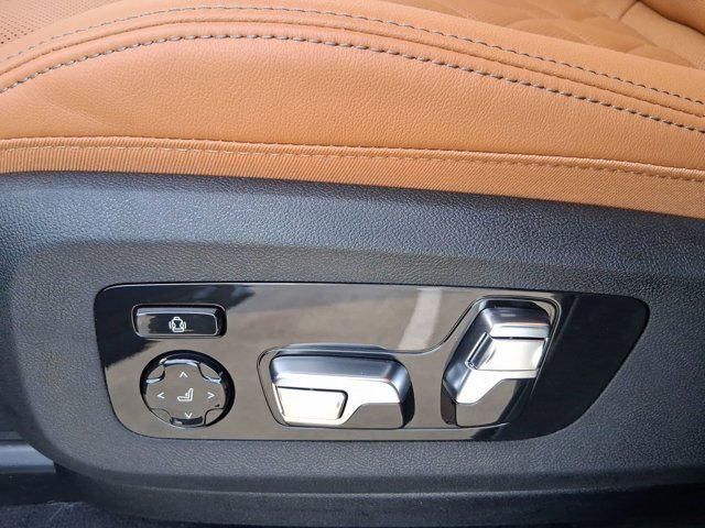 new 2026 BMW X7 car, priced at $98,410