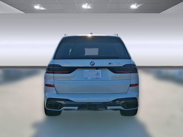 new 2026 BMW X7 car, priced at $128,275