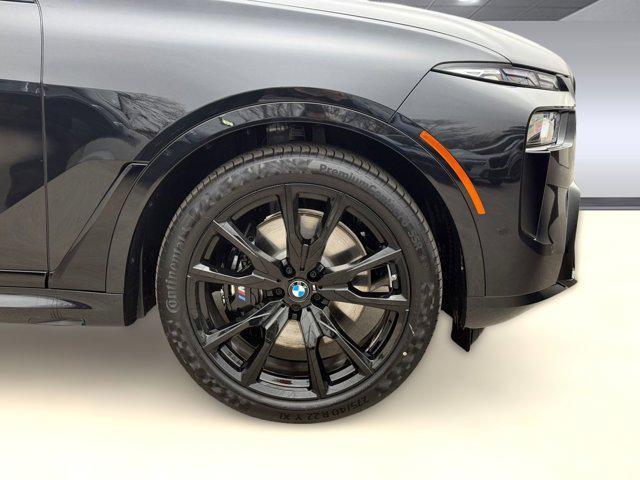 new 2026 BMW X7 car, priced at $102,155