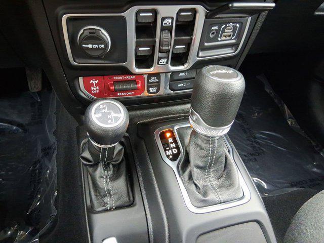 used 2025 Jeep Gladiator car, priced at $44,797