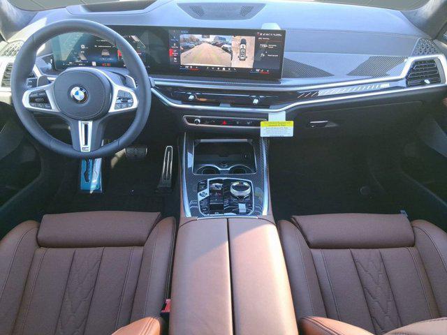 new 2026 BMW X7 car, priced at $124,285