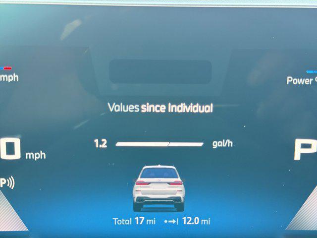 new 2026 BMW X7 car, priced at $125,210