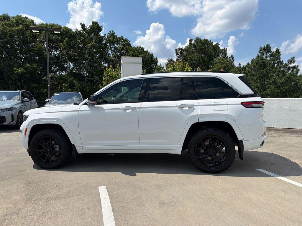 used 2023 Jeep Grand Cherokee car, priced at $35,898