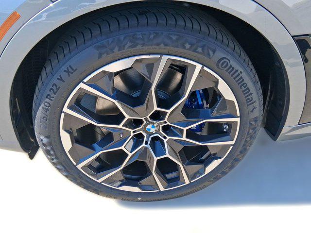 new 2026 BMW X7 car, priced at $101,000