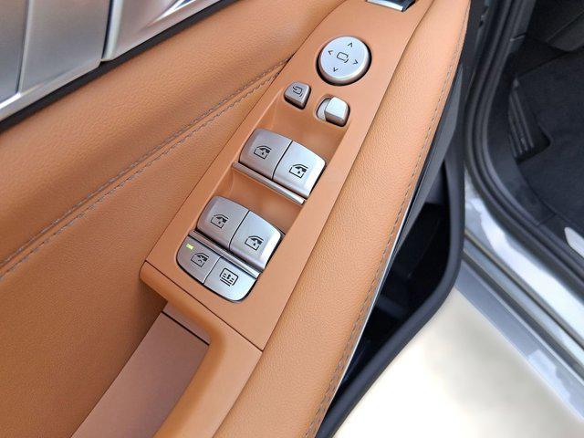 new 2026 BMW X7 car, priced at $93,185