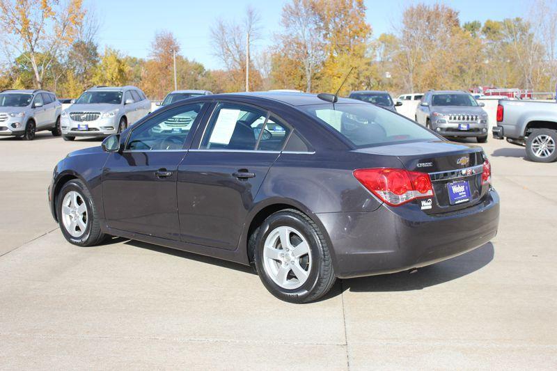 used 2015 Chevrolet Cruze car, priced at $11,900