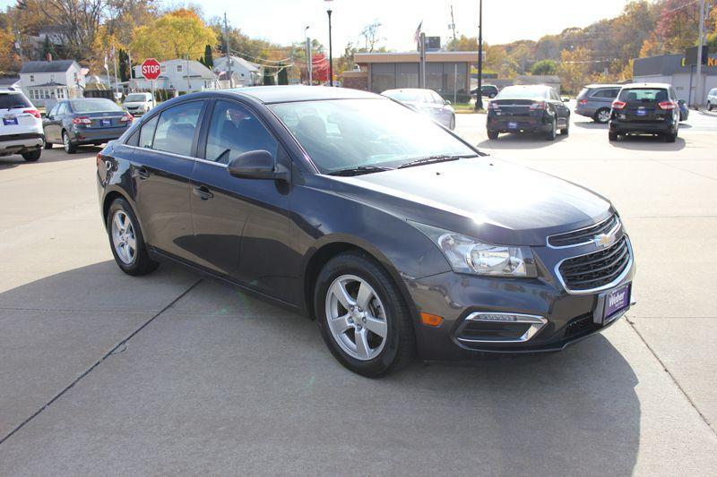 used 2015 Chevrolet Cruze car, priced at $11,900