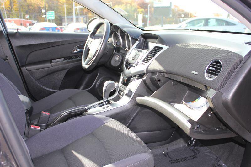 used 2015 Chevrolet Cruze car, priced at $11,900
