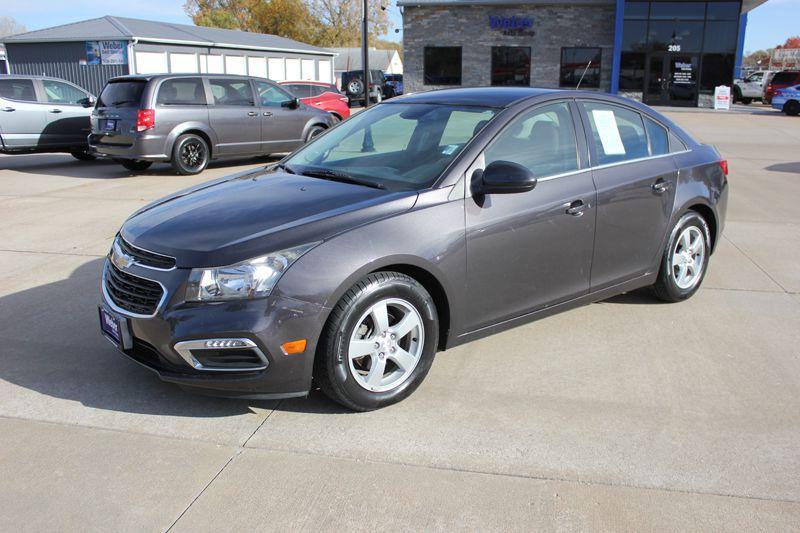 used 2015 Chevrolet Cruze car, priced at $11,900
