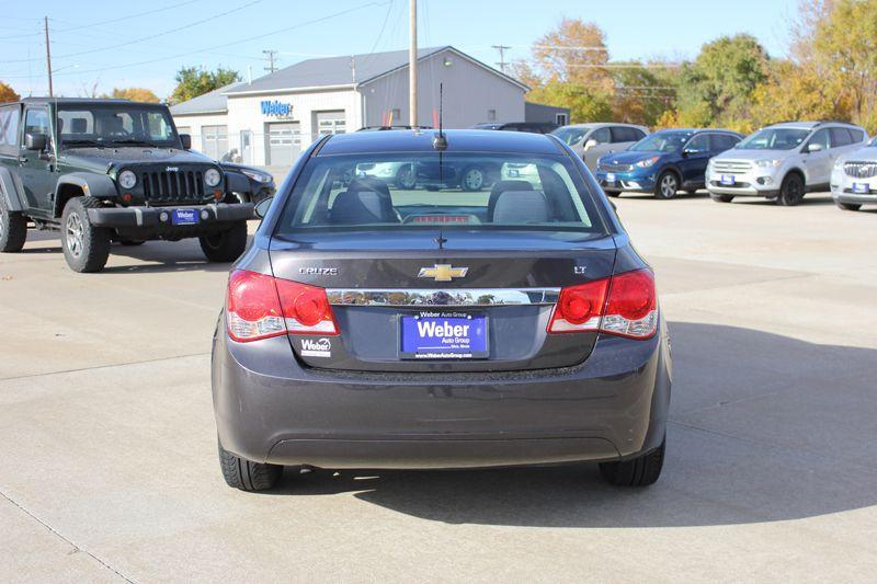 used 2015 Chevrolet Cruze car, priced at $11,900