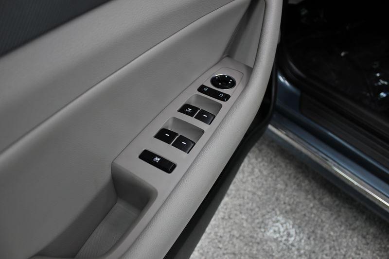 used 2016 Hyundai Sonata Hybrid car, priced at $14,800