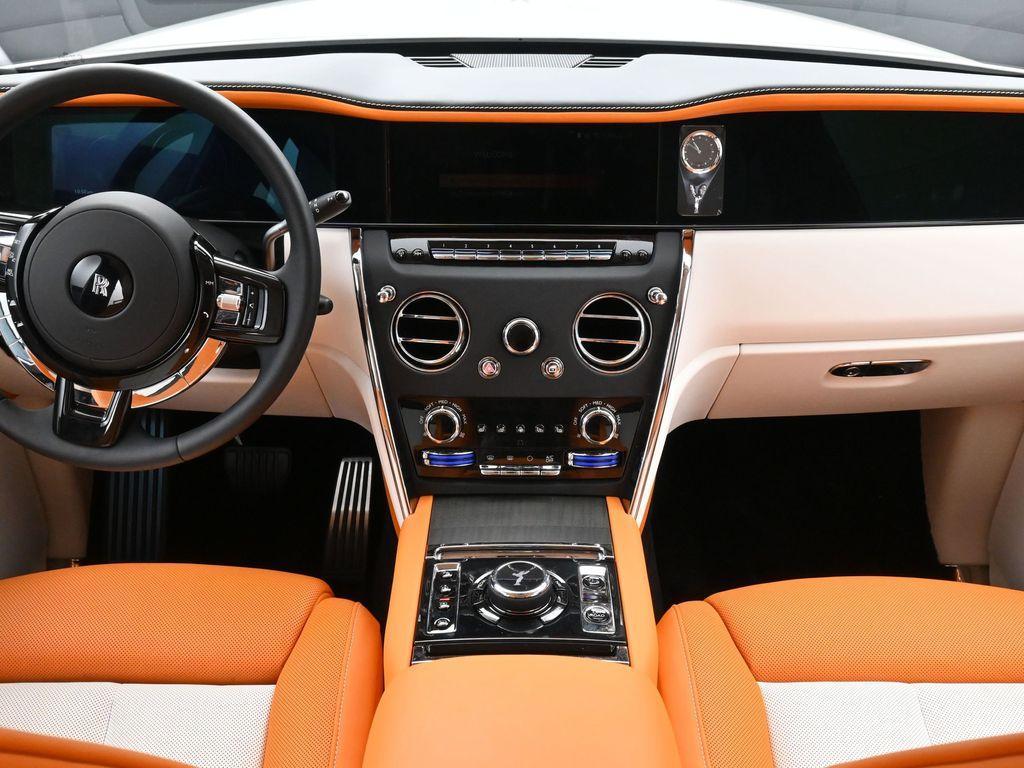 used 2026 Rolls-Royce Cullinan car, priced at $502,037