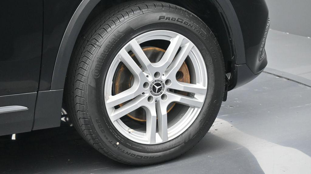 used 2021 Mercedes-Benz GLA 250 car, priced at $25,938