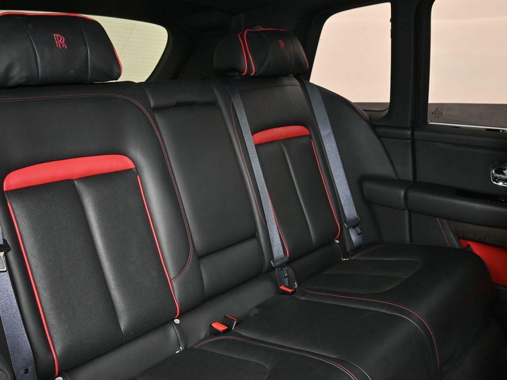 used 2021 Rolls-Royce Cullinan car, priced at $275,046