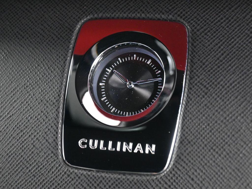 used 2021 Rolls-Royce Cullinan car, priced at $275,046