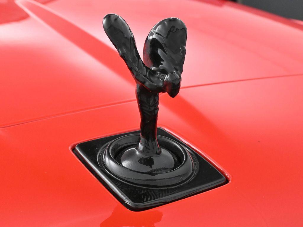 used 2021 Rolls-Royce Cullinan car, priced at $275,046