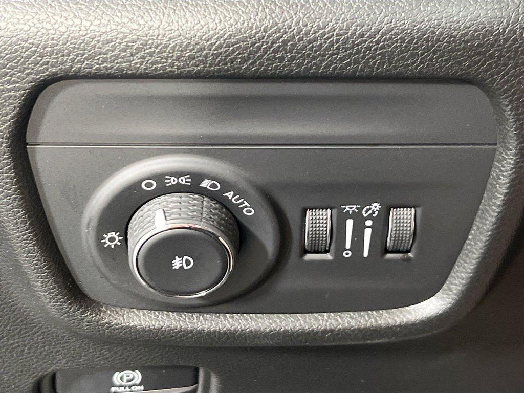 used 2023 Jeep Grand Cherokee L car, priced at $38,005