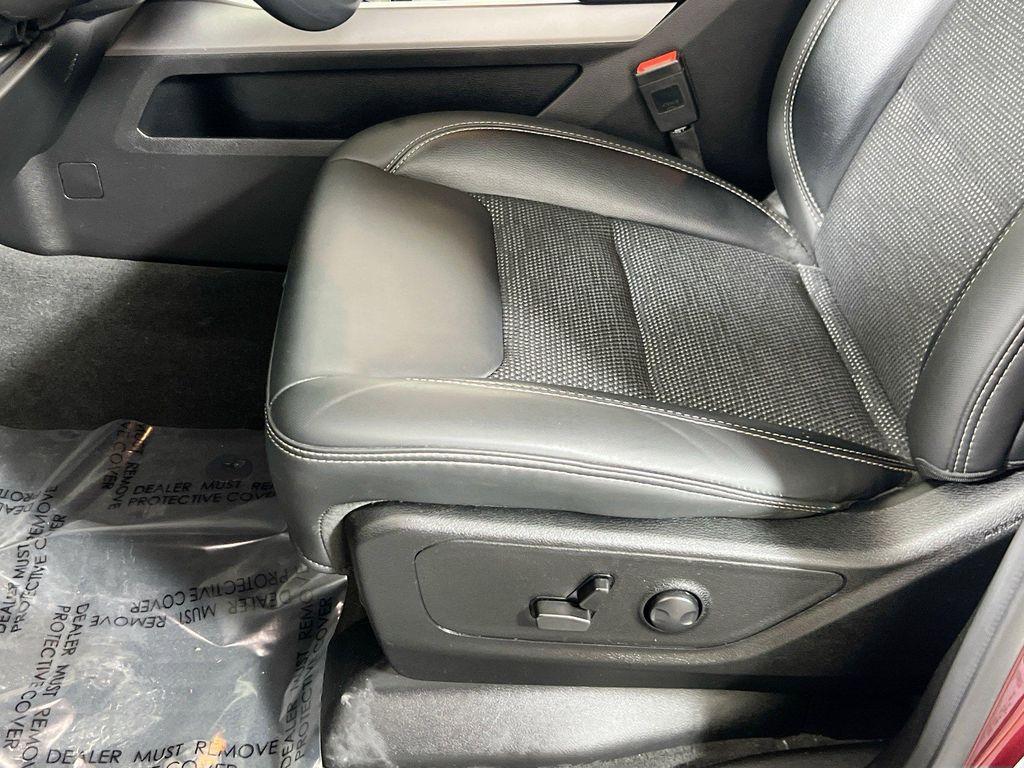 used 2023 Ram 1500 car, priced at $39,794