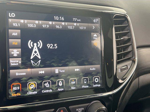 used 2022 Jeep Grand Cherokee car, priced at $27,173