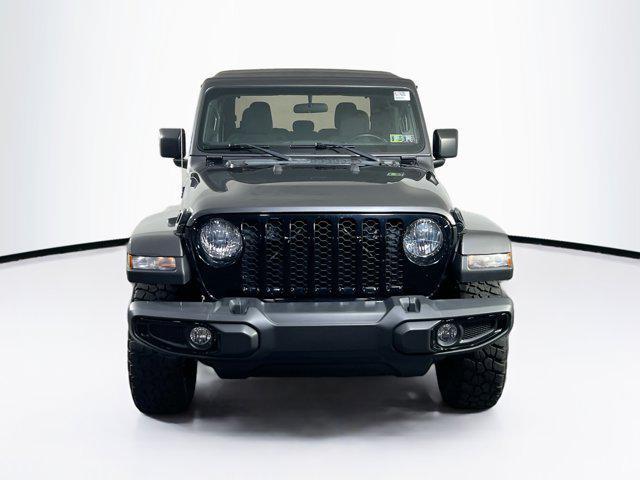 used 2022 Jeep Gladiator car, priced at $32,824