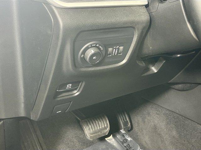 used 2022 Jeep Grand Cherokee car, priced at $29,823