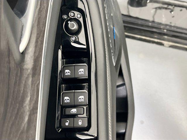 used 2022 Jeep Grand Cherokee car, priced at $35,050