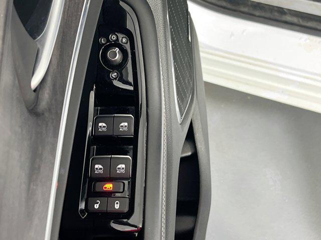 used 2023 Jeep Grand Cherokee car, priced at $36,000