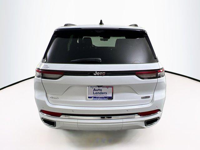 used 2023 Jeep Grand Cherokee car, priced at $36,000