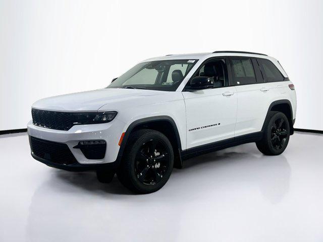 used 2023 Jeep Grand Cherokee car, priced at $34,628