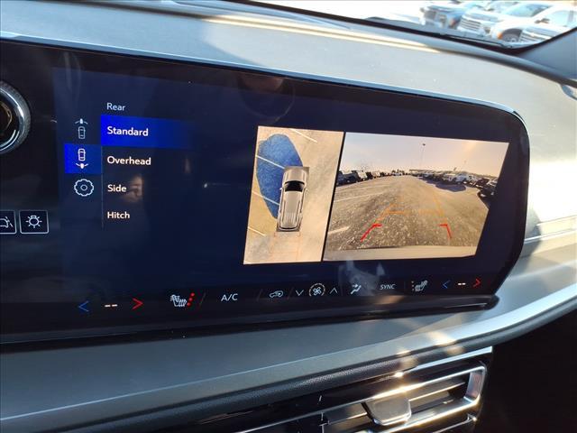 new 2026 Chevrolet Traverse car, priced at $45,940