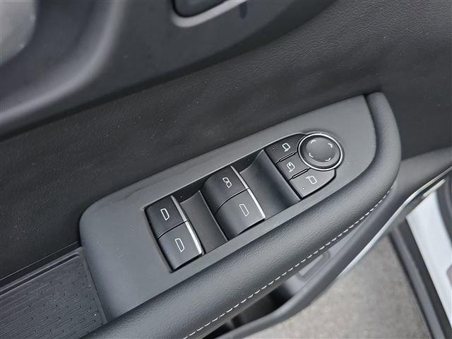 used 2025 Buick Enclave car, priced at $39,940