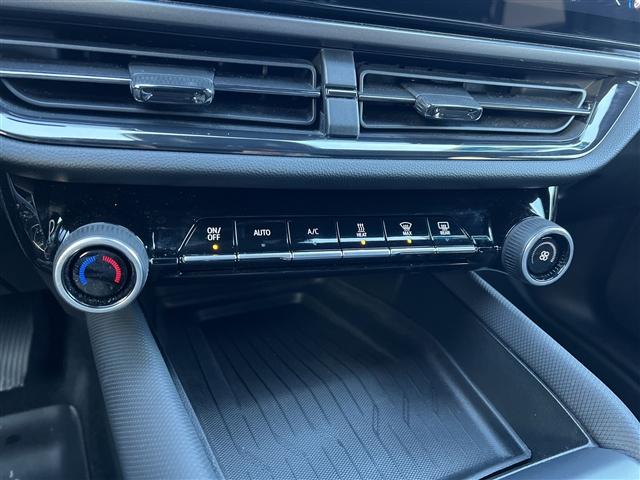 used 2024 Chevrolet Equinox EV car, priced at $26,999