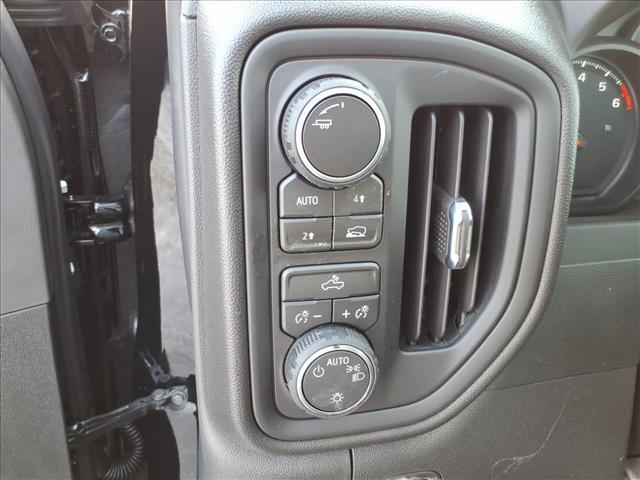 new 2026 Chevrolet Silverado 1500 car, priced at $40,219