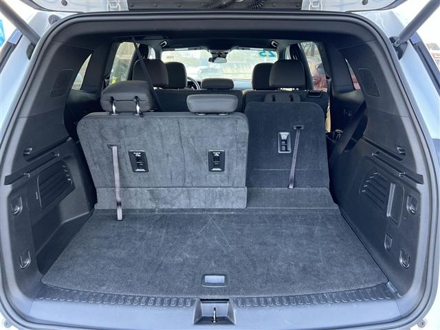 used 2025 GMC Acadia car, priced at $32,486