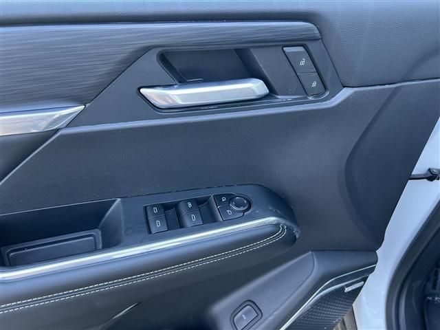 used 2025 GMC Acadia car, priced at $32,486