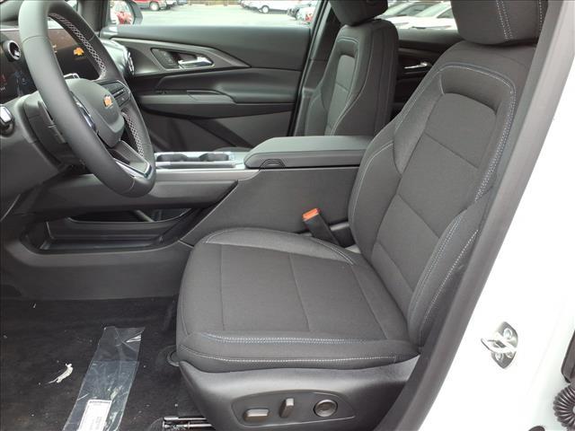 new 2026 Chevrolet Equinox EV car, priced at $34,090