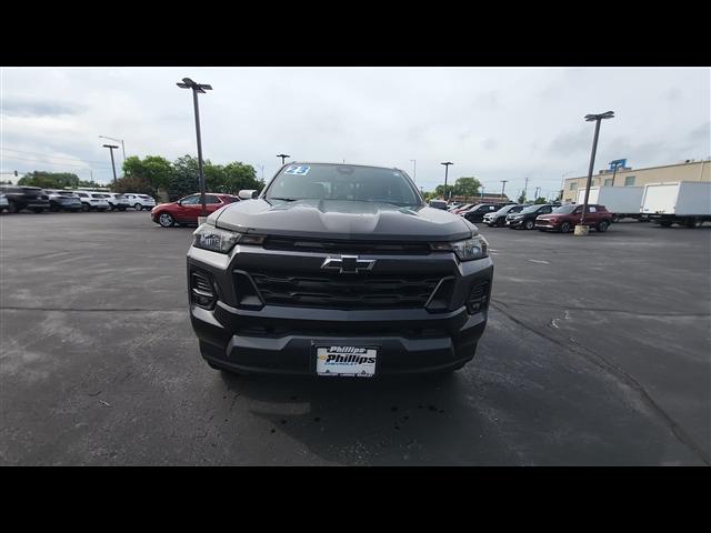 2023 Black Chevrolet Colorado
