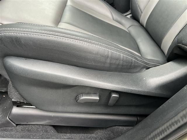 used 2022 Subaru Ascent car, priced at $27,997