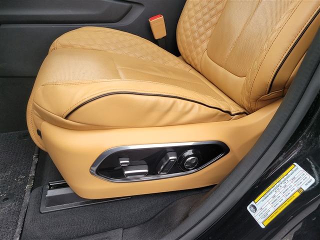 used 2023 Jeep Grand Cherokee L car, priced at $36,320