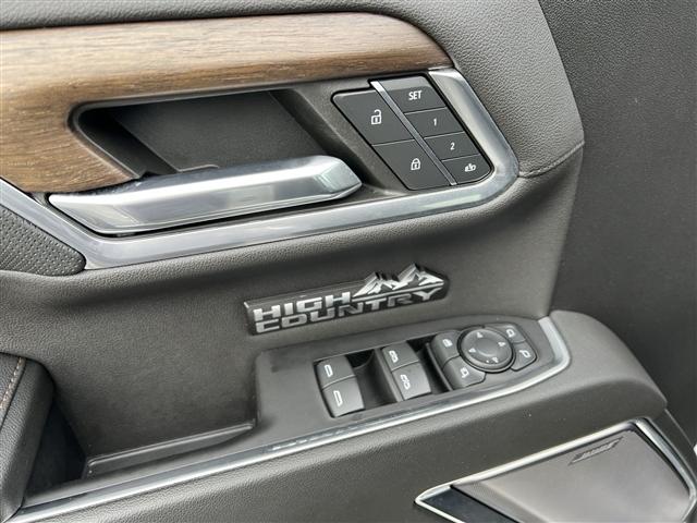 used 2022 Chevrolet Silverado 1500 car, priced at $46,869